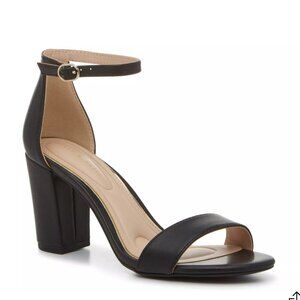 Kelly & Katie Hailee Black Ankle Strap, Block Heel Sandals, Size 8M